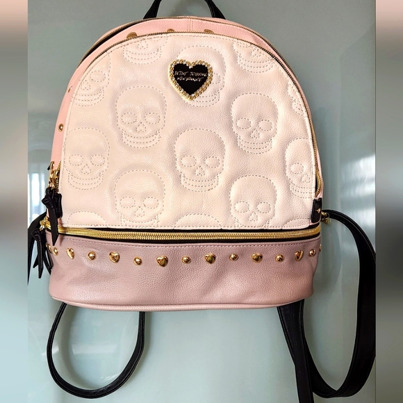 Betsey Johnson Handbags - EUC Betsey Johnson Mini Backpack